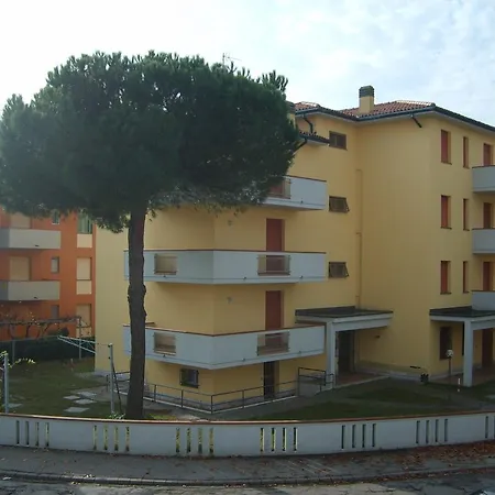 Amanda Appartamenti Trilocali Aparthotel Lido Adriano